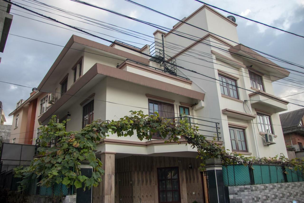 Hostmandu B&B Lalitpur Exterior photo