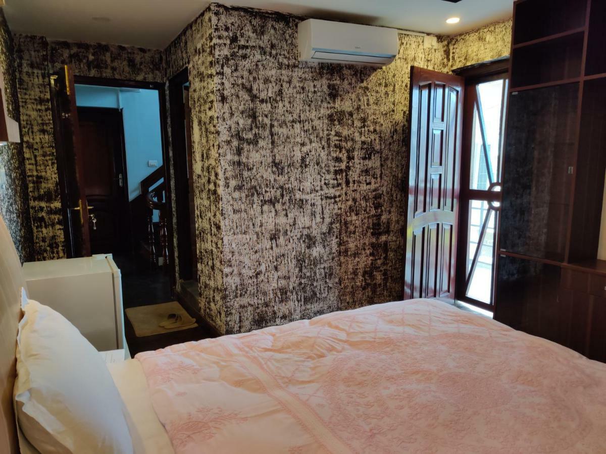 Hostmandu B&B Lalitpur Exterior photo